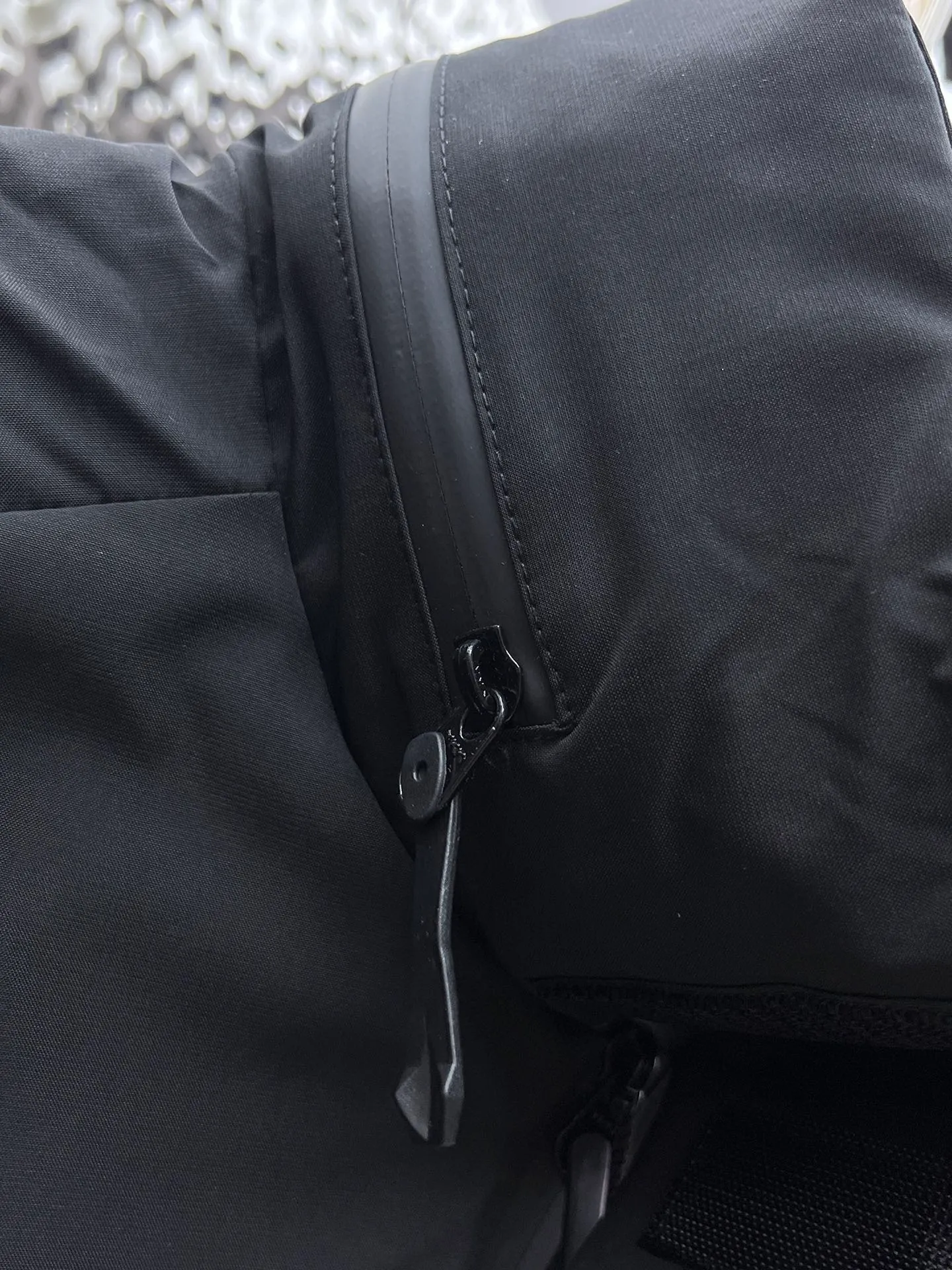 Same Style， ， ！2026 New Arrival ，Original Premium ！ Breathable ， ， ， Quality。 ！ ， ！Sizes：M～3XL